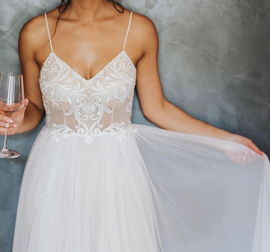 Lace bodice detail